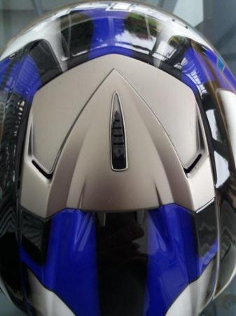 Image 3 of Full-Face crash helmet with visor and carry bag
