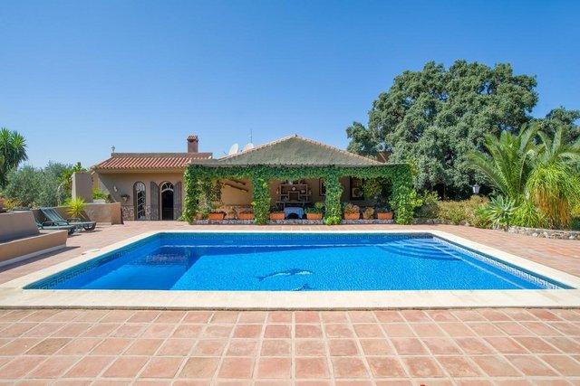 Image 3 of Property for sale by owner a finca with 2 houses and pool