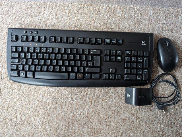 Preview of the first image of Keyboard and mouse - wireless.