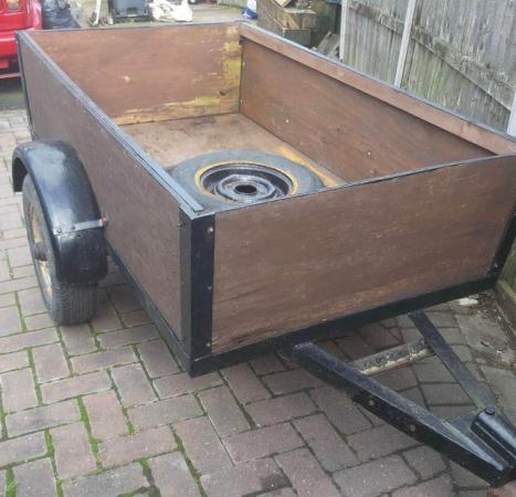 Image 1 of 5x3 wooden trailer good condition