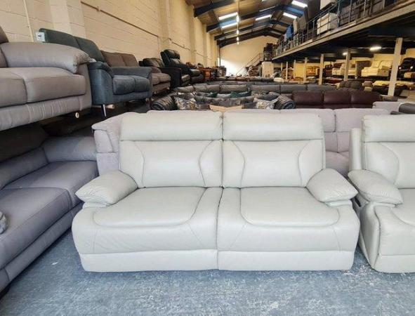 Image 5 of La-z-boy Raleigh grey leather electric 3+2 seater sofas