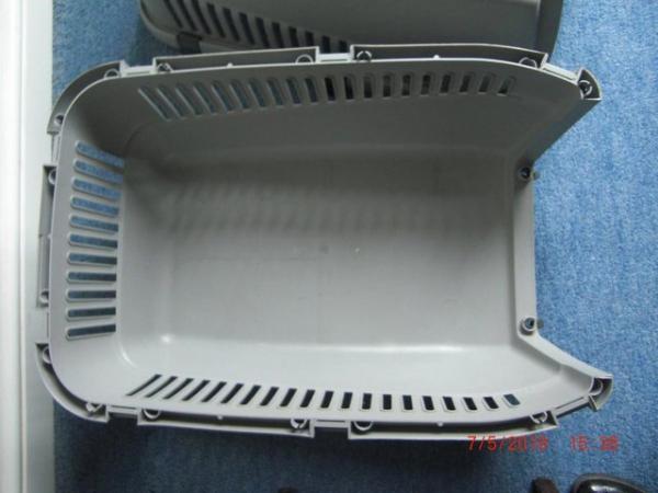Image 2 of Large Cat, Dog or other pet carrier