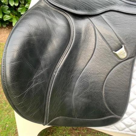 Image 3 of Bates All Purpose Luxe 17" GP saddle (S3142)