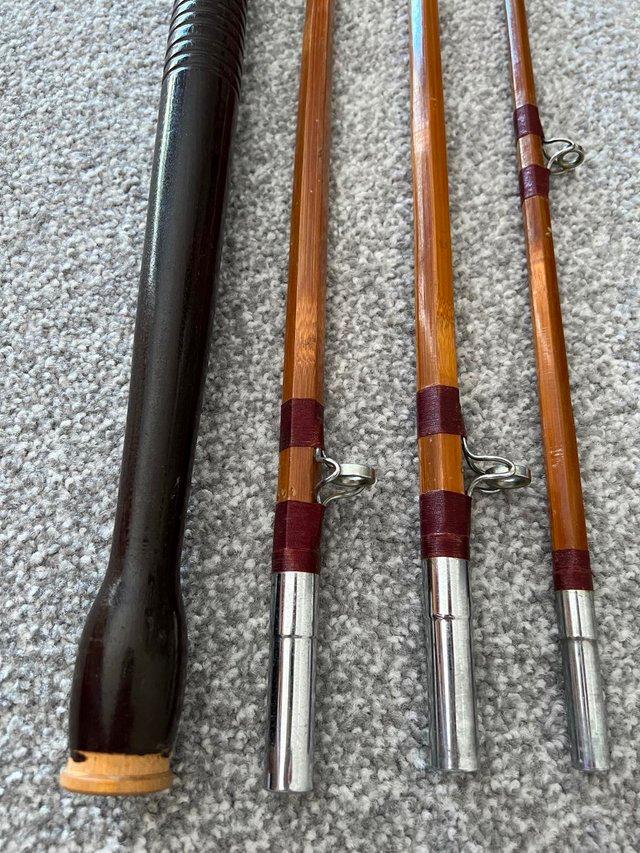 Preview of the first image of SPLIT CANE SEA FISHING ROD 2/3 PIECE.