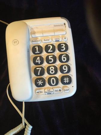 Image 2 of BT Big Button 200 fixed telephone