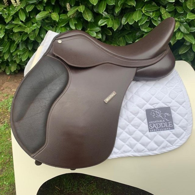 Preview of the first image of Wintec 16" 500 Pony GP saddle (S3129).