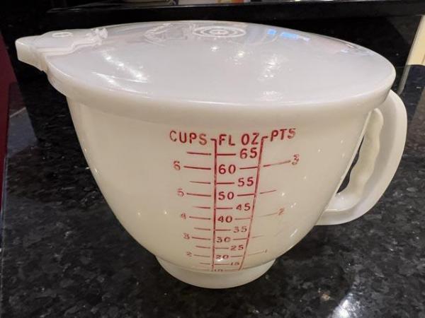 Image 3 of Tupperware three pint lidded jug