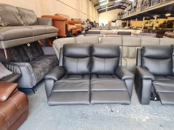 Image 3 of La-z-boy Daytona black leather electric 3+2 seater sofas