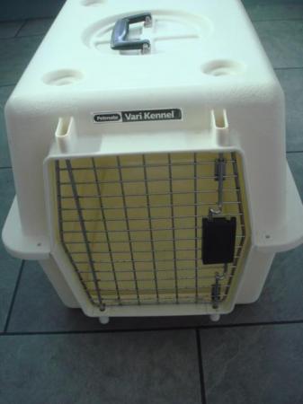 Image 1 of Petmate Vari Kennel Crate Dog Cat Puppy House Training