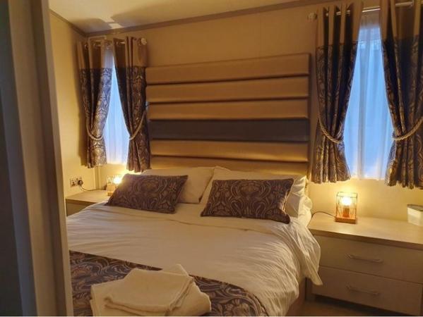 Image 6 of Beautiful three bedroom holiday lodge on White Cross Bay