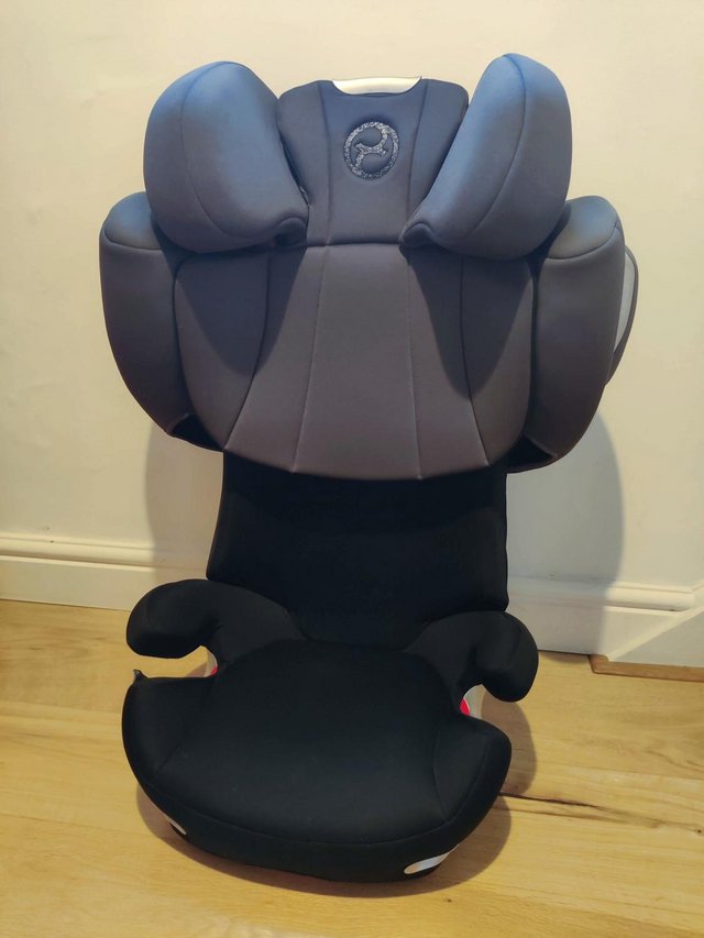 Preview of the first image of Cybex Solution Q2-Fix Plus Group 2-3 Car Seat Black/Grey.