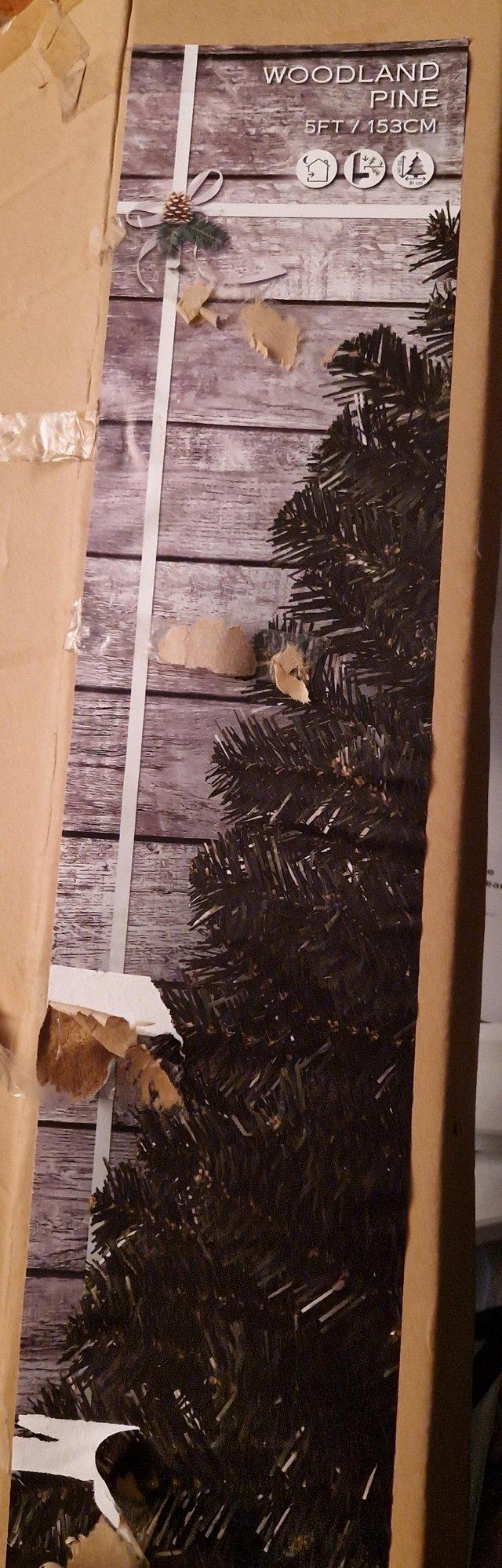 Preview of the first image of 5ft Christmas tree in box ready to go.