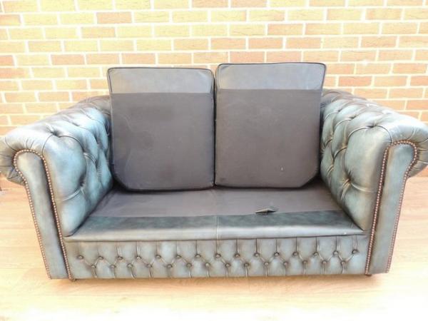 Image 11 of Chesterfield Blue Sofa (UK Delivery