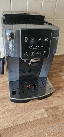 Image 3 of Delonghi coffee machine magnifica start