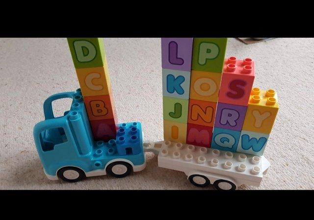 Image 2 of LEGO DUPLO My first Alphabet Truck (10915)