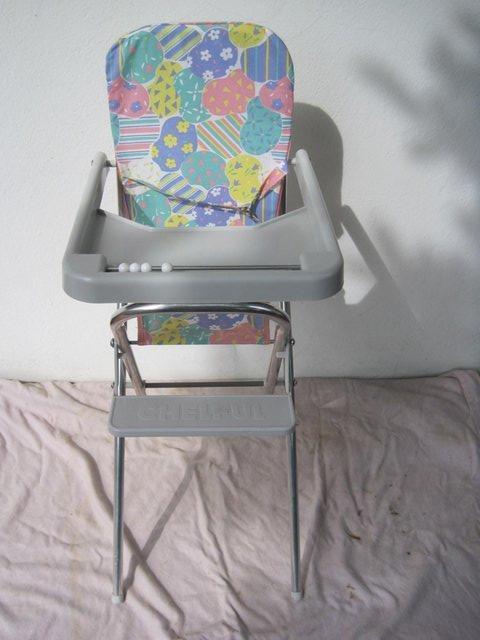 Preview of the first image of Chelful doll's high chair vintage.