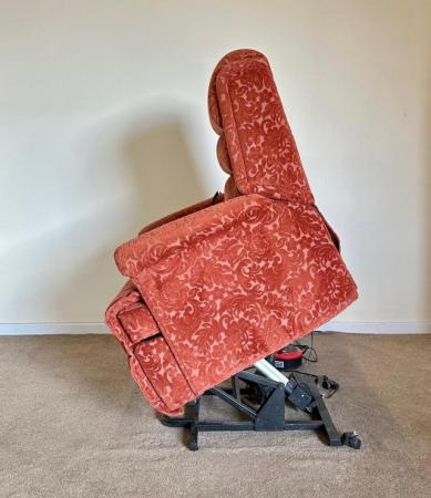 Image 16 of SHERBORNE ELECTRIC RISER RECLINER MOBILITY CHAIR CAN DELIVER