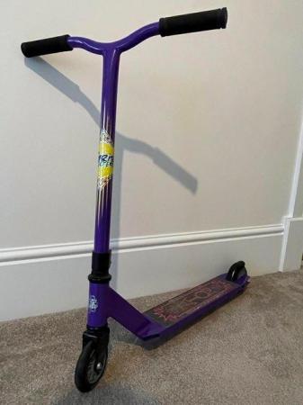 Image 2 of Grit Atom Purple Stunt Scooter