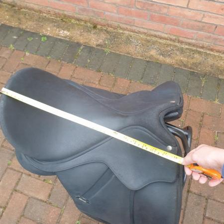 Image 4 of Wintec Isabell Werth dressage saddle