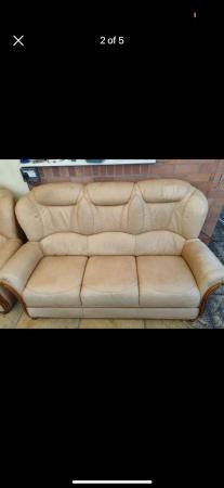 Image 3 of White Leather 3 Seater Sofa & 2 Arm Chairs