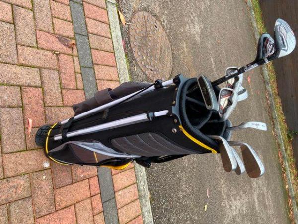 Image 2 of Brand new golf bag and used clubs