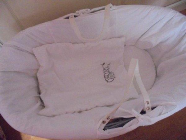 Image 2 of Grey wicker moses basket with white rocking stand
