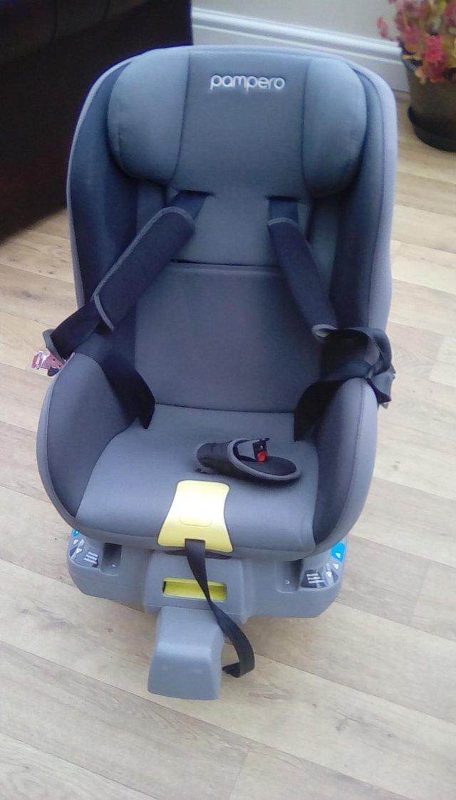 Preview of the first image of Baby/Child's Isofix Car Seat..