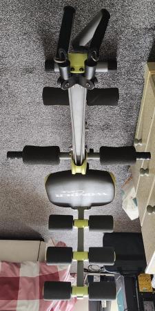 Image 3 of Wonder Core exercise machine. As New.