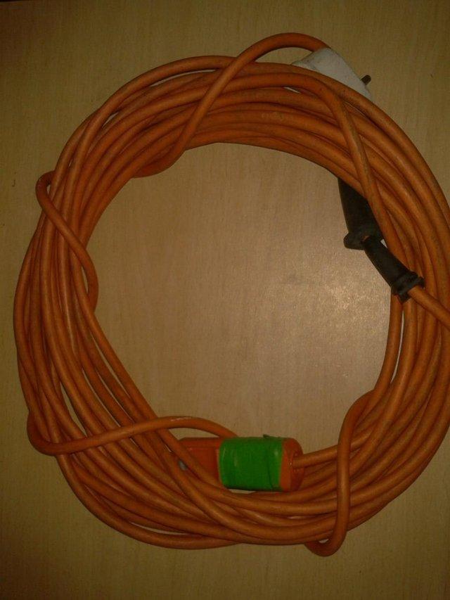 Preview of the first image of Flymo 15M extension lead used new £10.