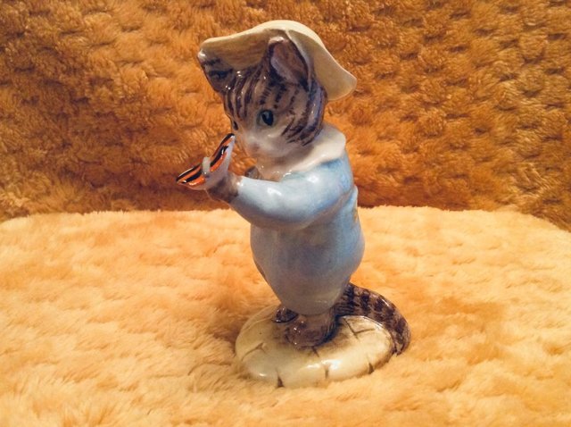 Preview of the first image of Beatrix Potter’s Tom Kitten & Butterfly figure.