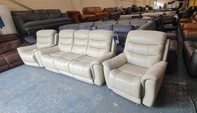 Image 10 of La-z-boy cream leather 3 seater sofa and 2 armchairs