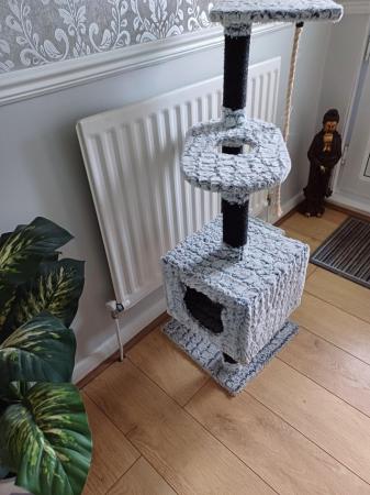 Image 5 of Cat play tower in excellent condition