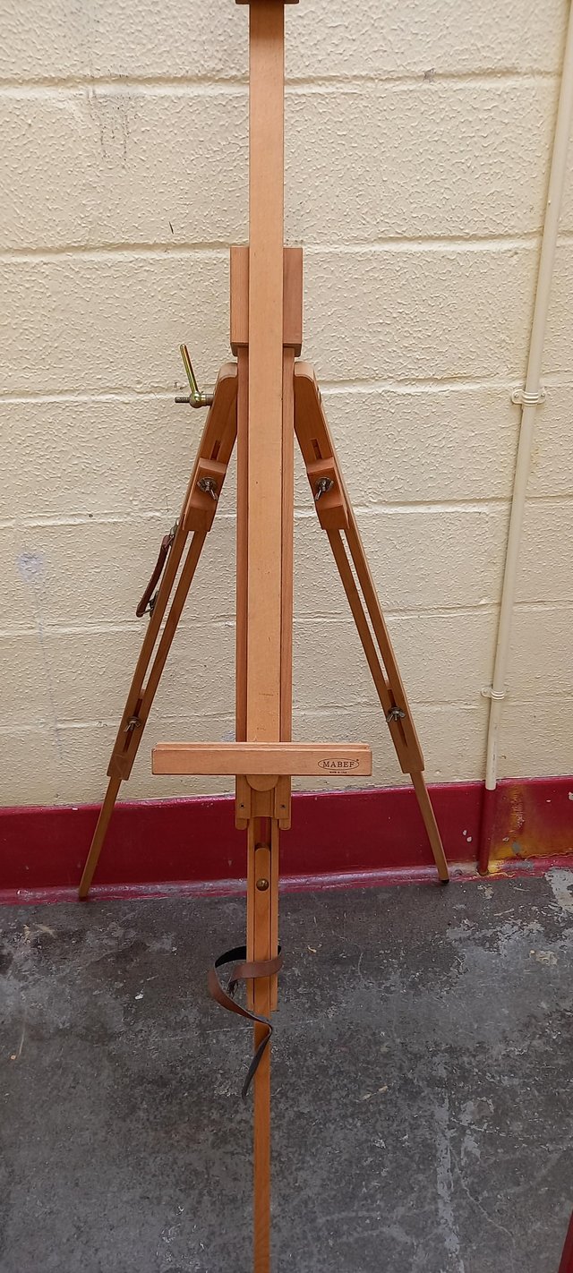 Preview of the first image of Mabef M32 Large Folding Portable Easel.