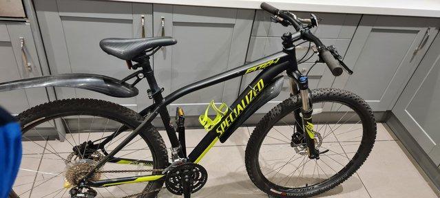 Preview of the first image of Specialized Pitch Comp 27.5 Hardtail Mountain Bike 2017 Blac.