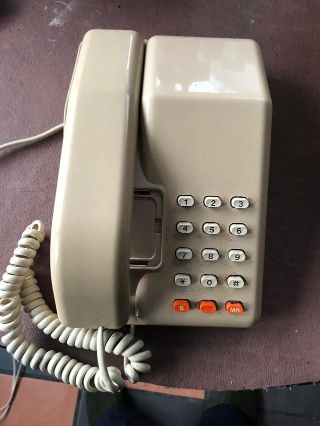 Preview of the first image of BT Viscount Telephone corded phone.