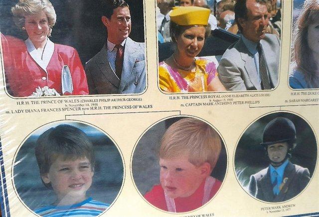 Image 4 of UNOPENED PUZZLE - THE ROYAL FAMILY 1988