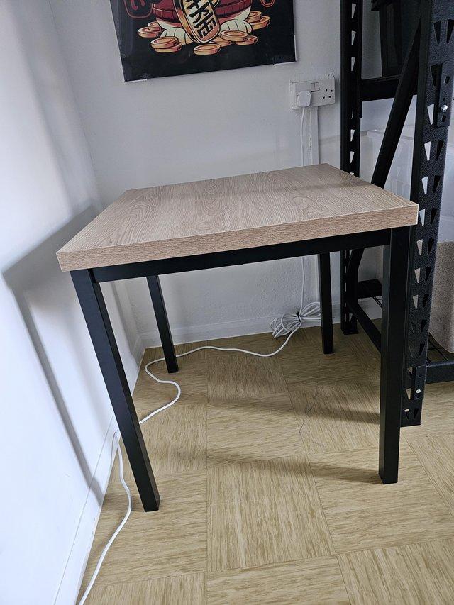 Preview of the first image of habitat dining table (good size).