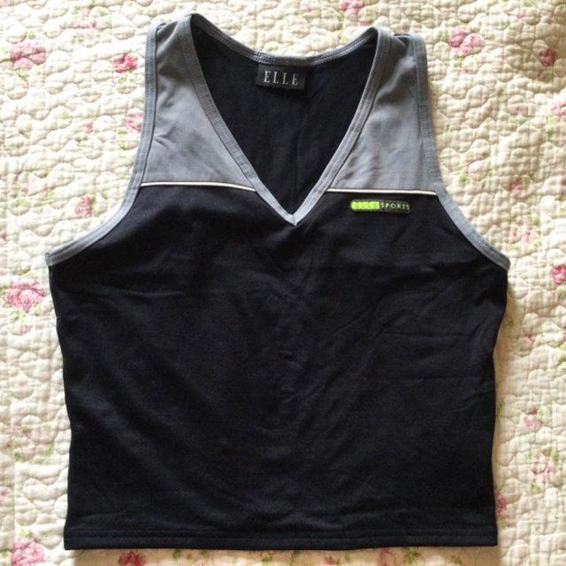 Preview of the first image of Sz M (8-12) ELLE Sports Tank Cropped Black & Grey.