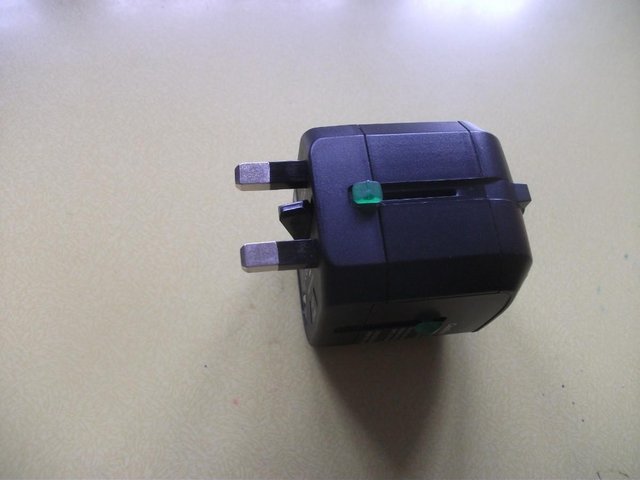Preview of the first image of TRAVEL  ADAPTOR (UNIVERSAL).