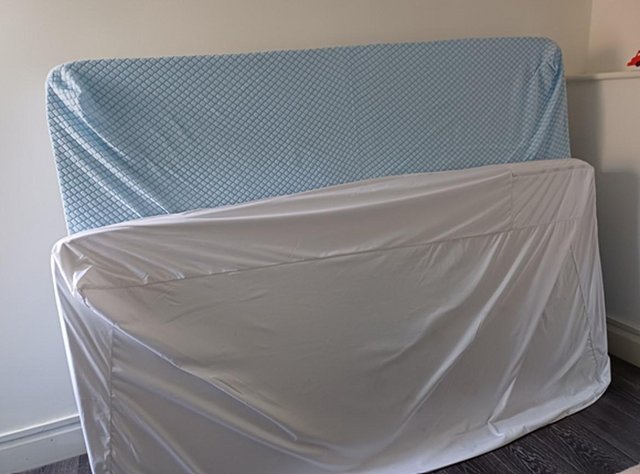 Preview of the first image of Brand new double mattress.