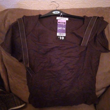 Image 1 of Women's brown Size 14 Top (new)