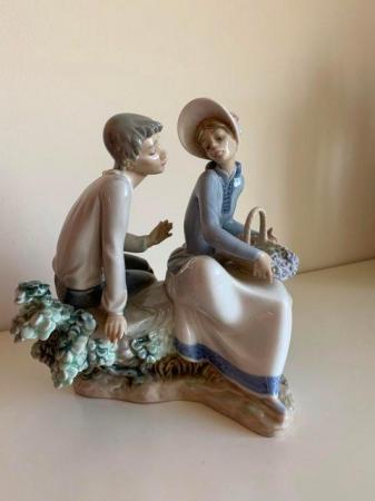 Image 1 of Nao by Lladro Figurine of couple on a bench