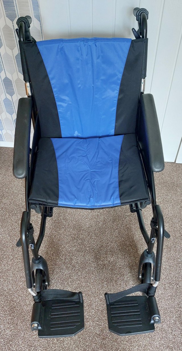 Preview of the first image of Eden R-Lite aluminium Wheelchair.