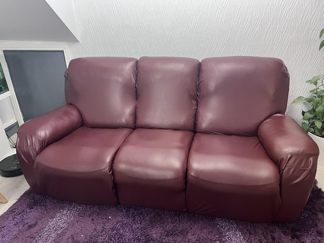 Preview of the first image of 3 seater brown electric recliner for sale.