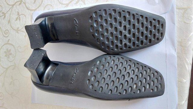 Image 1 of Clarks Ladies Blue Court Shoes – Block Heel – UK Size 5.5