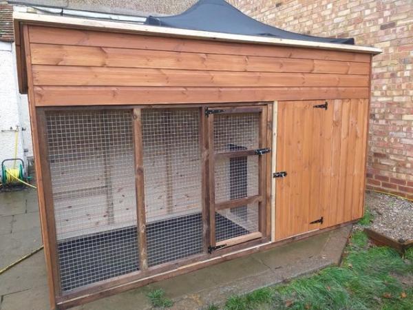 Image 6 of 12ft x 4ft x 5'6'' dog kennel and run