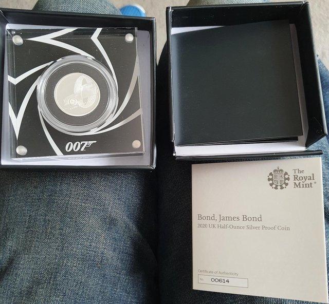 Preview of the first image of Royal Mint Silver Proof #1 Bond. James Bond £1 Coin.