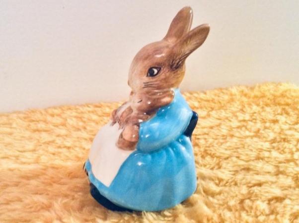 Image 2 of Beatrix Potter’s Mrs Rabbit & Bunnies Figure