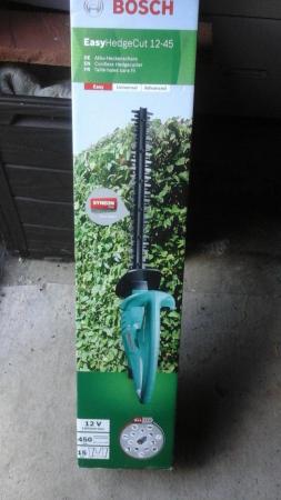 Image 3 of Bosch hedge trimmer for sale brand new