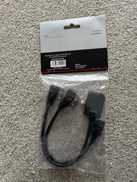 Preview of the first image of AUDI AMI MMI 3G MUSIC INTERFACE CHARGING LIGHTNING USB CABLE.